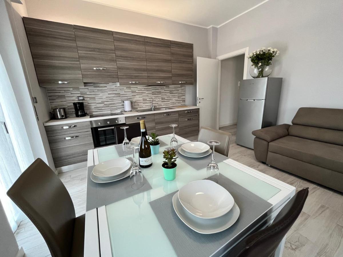 Residenza Al Sogno - On Lake Garda 卡瓦翁贝罗内斯 外观 照片