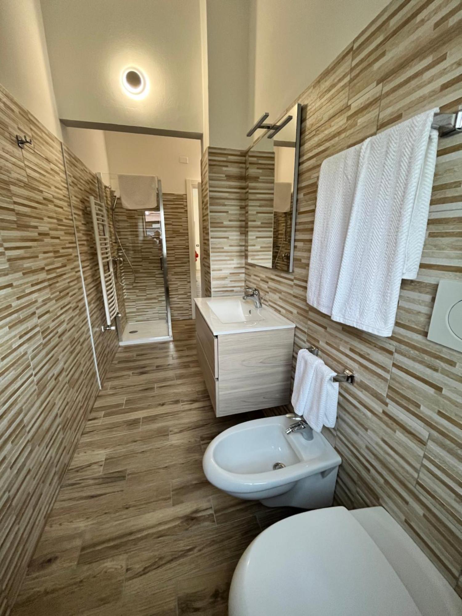 Residenza Al Sogno - On Lake Garda 卡瓦翁贝罗内斯 外观 照片