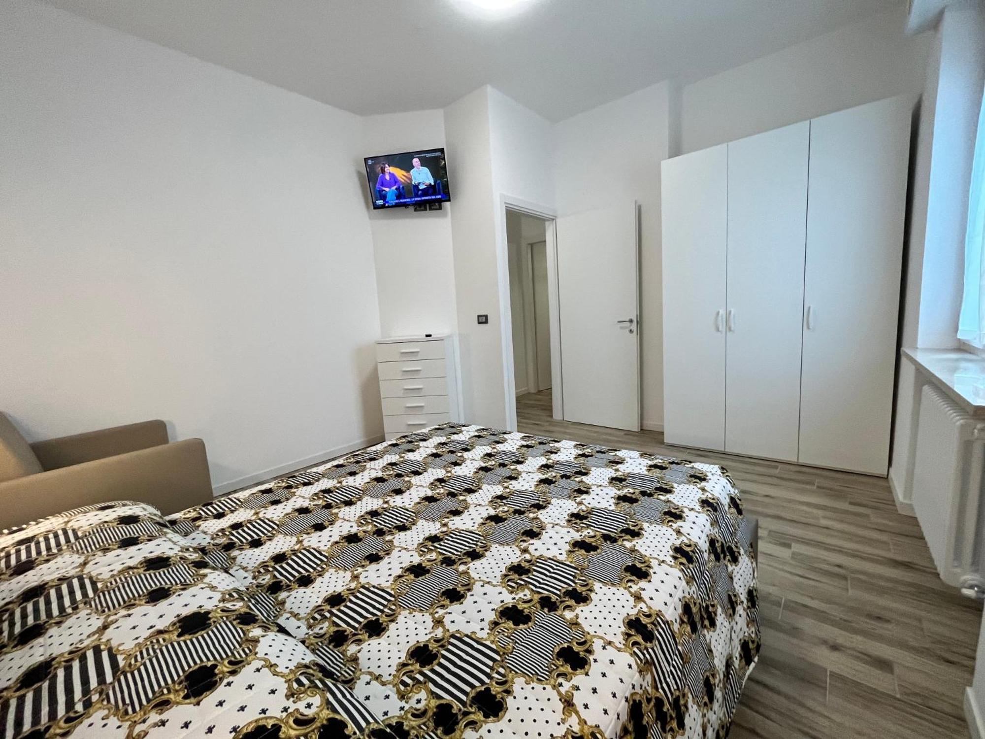 Residenza Al Sogno - On Lake Garda 卡瓦翁贝罗内斯 外观 照片